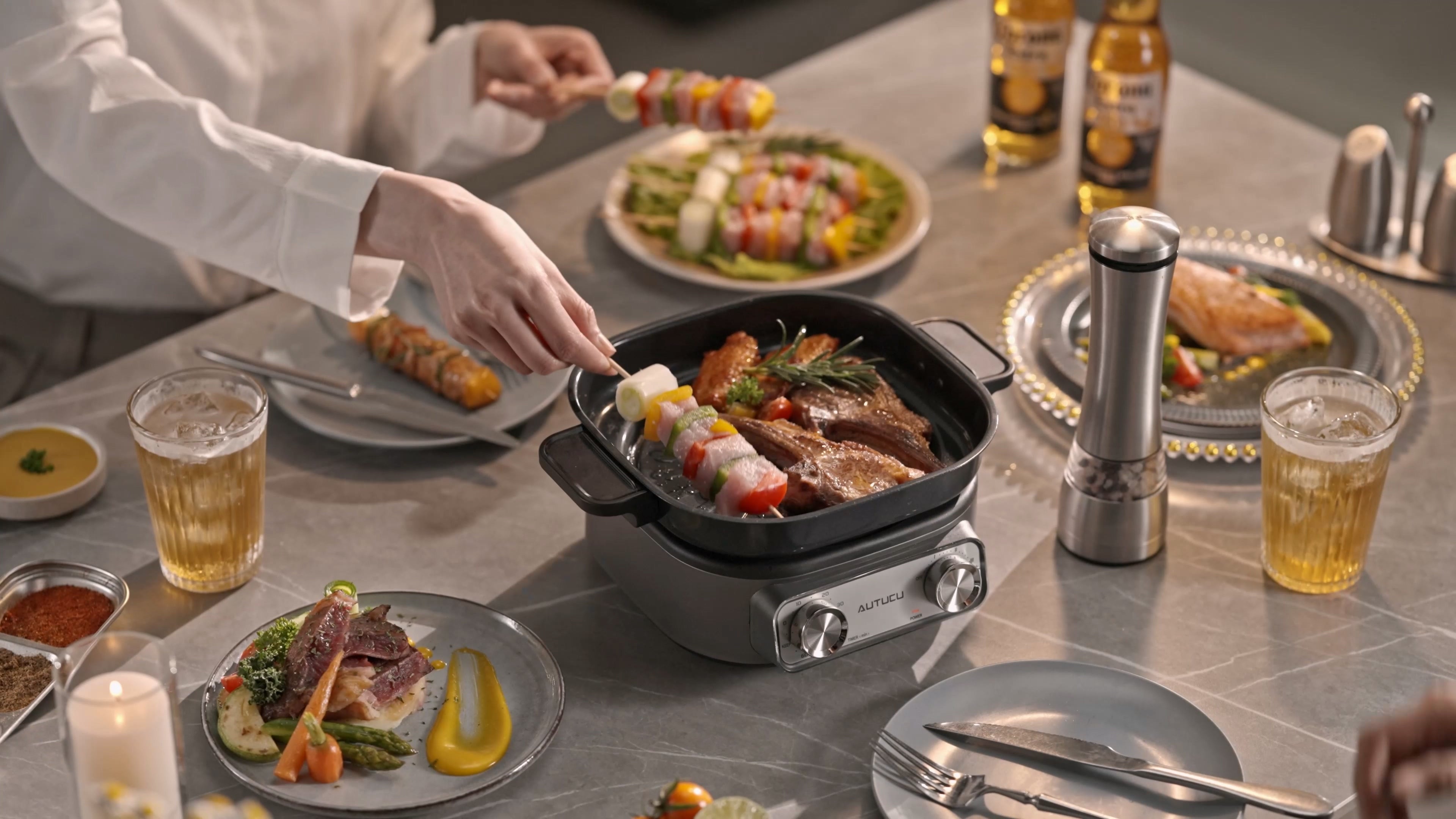 N73SNA Hot Pot Electric Nonstick, PFOA-Free Multi-Cooker 2.5 Quart